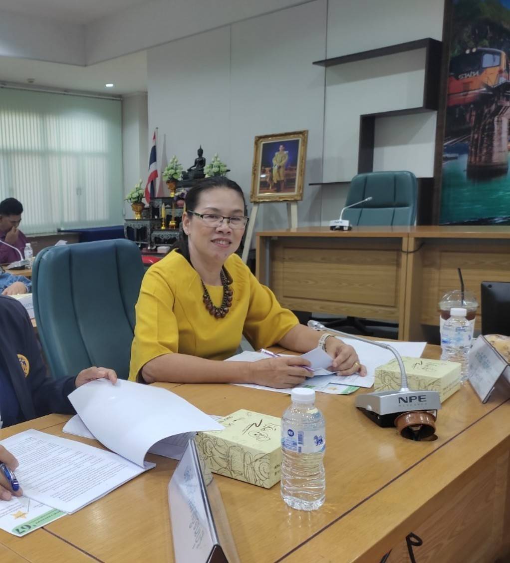 พช.กาญจนบุรี จัดประชุมคณะกรรมการศูนย์อำนวยการขจัดความยากจนและพัฒนาคนทุกช่วงวัยอย่างยั่งยืนตามหลักปรัชญาของเศรษฐกิจพอเพียง จังหวัดกาญจนบุรี (คจพ.จ.กาญจนบุรี) ครั้งที่ 1/2567