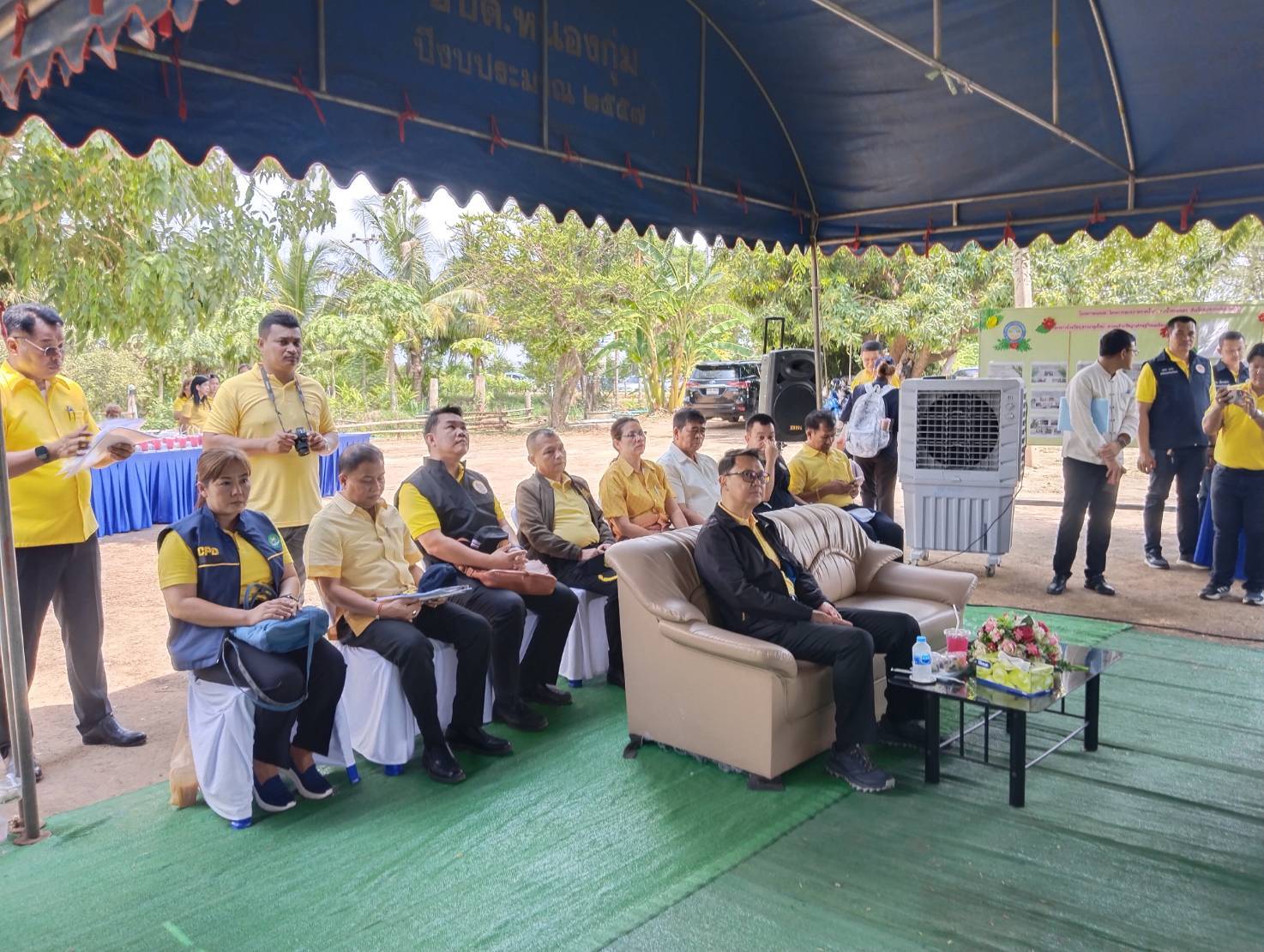 พจ.กาญจนบุรี นำทีมรับการตรวจเยี่ยมโครงการอันเนื่องมาจากพระราชดำริ ในพื้นที่อำเภอบ่อพลอยและอำเภอห้วยกระเจา จังหวัดกาญจนบุรี