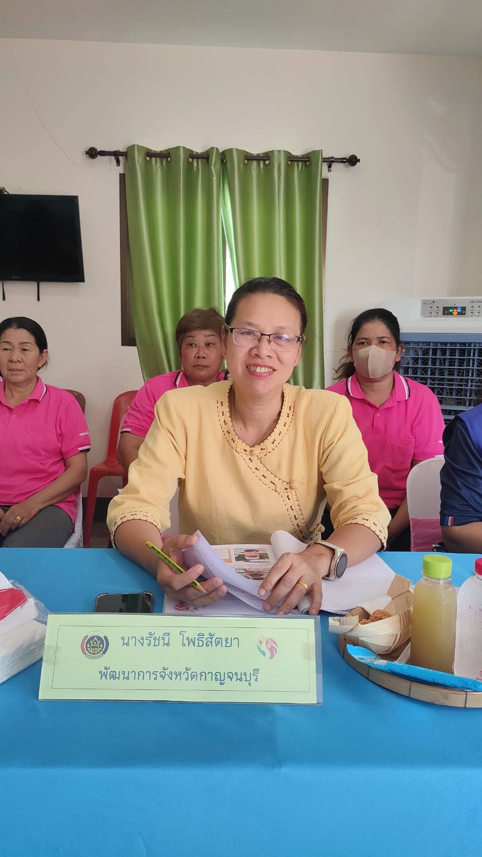 พช.กาญจนบุรี นำคณะกรรมการคัดเลือกคนกองทุนพัฒนาบทบาทสตรีดีเด่นระดับจังหวัด ลงพื้นที่คัดสรรกลุ่มเป้าหมาย ตามโครงการเชิดชูเกียรติคนกองทุนพัฒนาบทบาทสตรี ประจำปี 2567