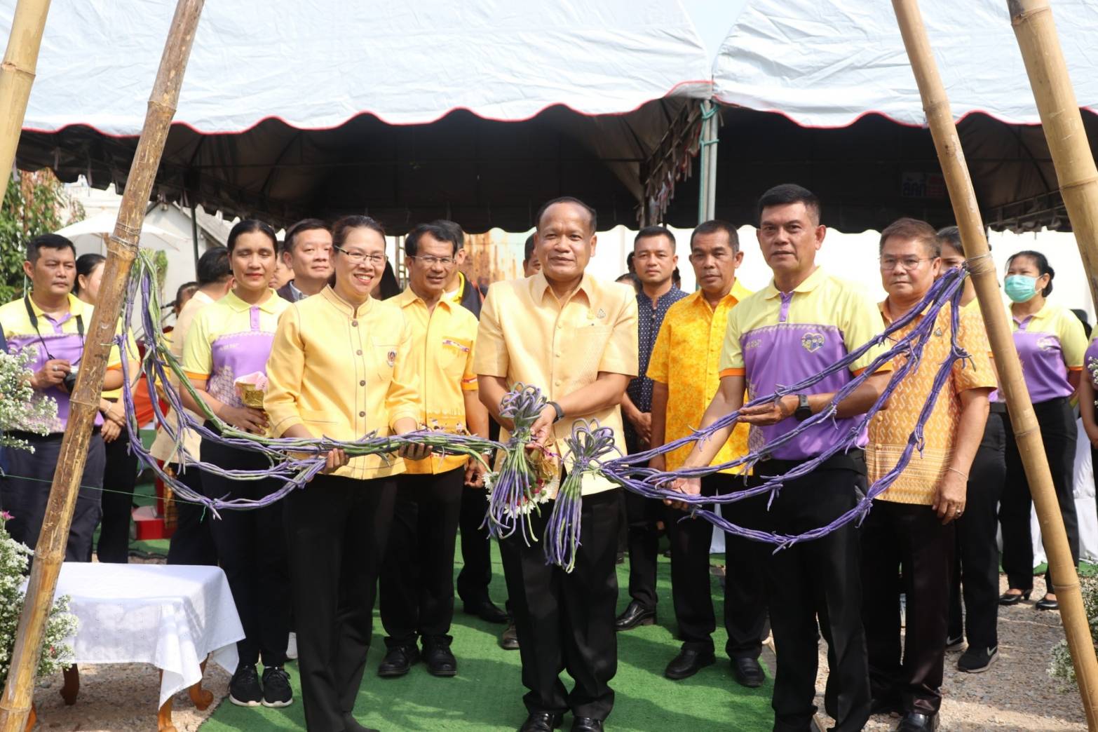 พช.กาญจนบุรี จับมือ ภาคีเครือข่ายสืบสานพระราชปณิธาน ขับเคลื่อนโครงการ “โคกหนองนาแห่งน้ำใจและความหวัง กรมราชทัณฑ์”