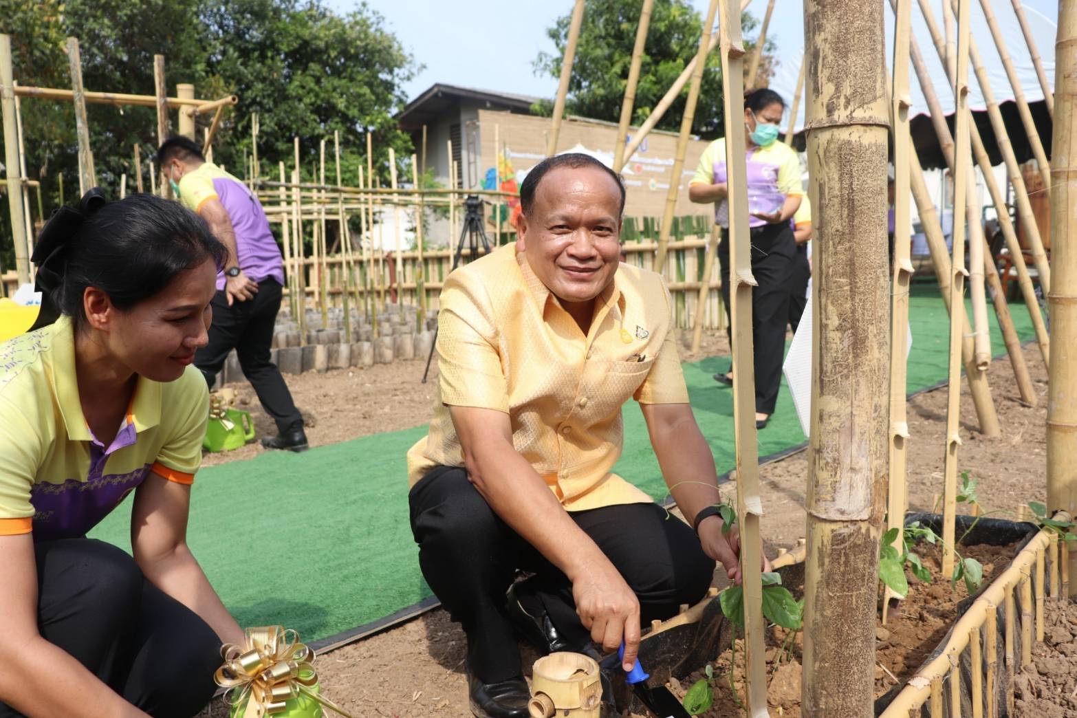 พช.กาญจนบุรี จับมือ ภาคีเครือข่ายสืบสานพระราชปณิธาน ขับเคลื่อนโครงการ “โคกหนองนาแห่งน้ำใจและความหวัง กรมราชทัณฑ์”