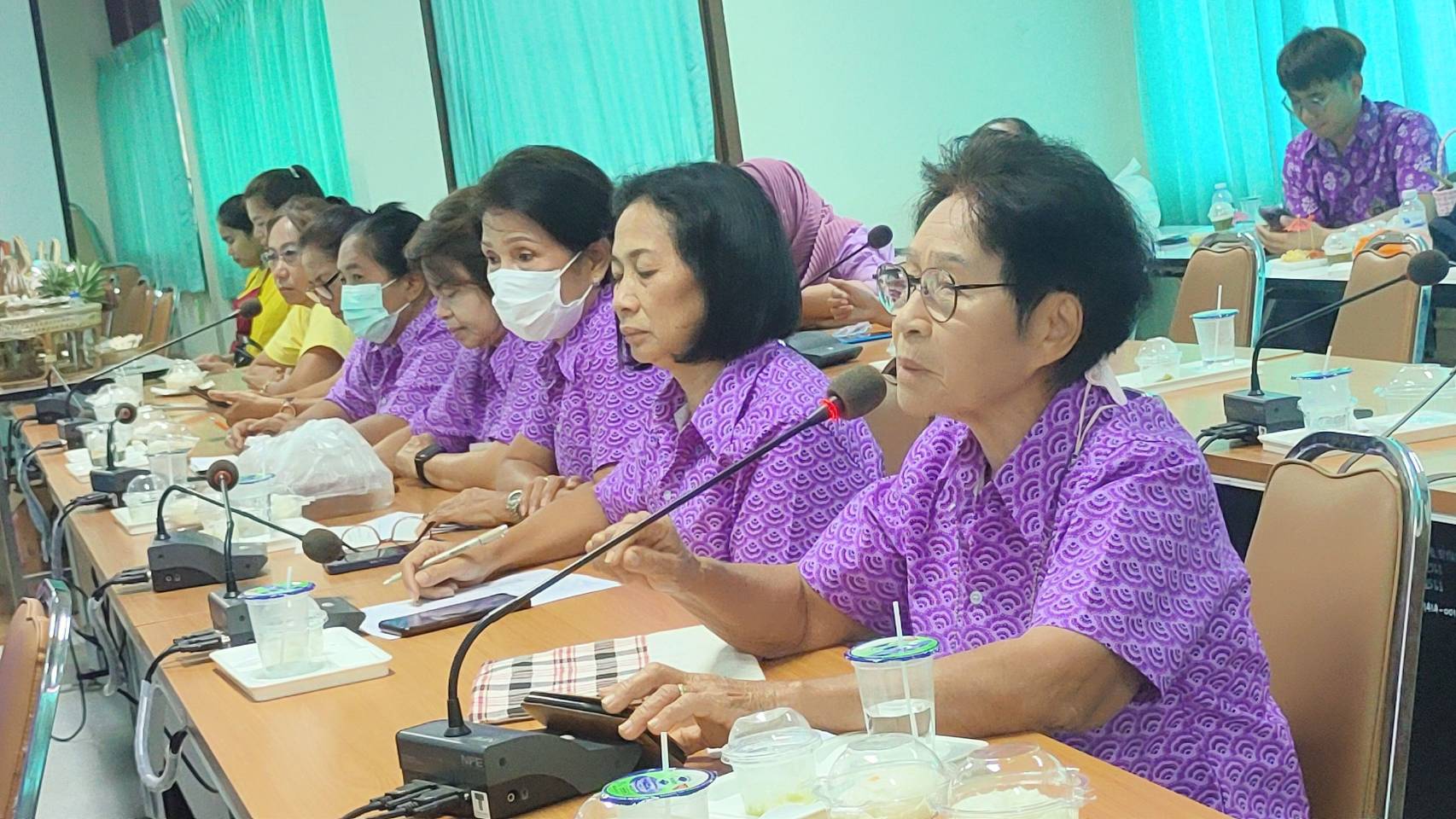 พช.กาญจนบุรี นำคณะกรรมการคัดเลือกคนกองทุนพัฒนาบทบาทสตรีดีเด่นระดับจังหวัด ลงพื้นที่คัดสรรกลุ่มเป้าหมาย ตามโครงการเชิดชูเกียรติคนกองทุนพัฒนาบทบาทสตรี ประจำปี 2567