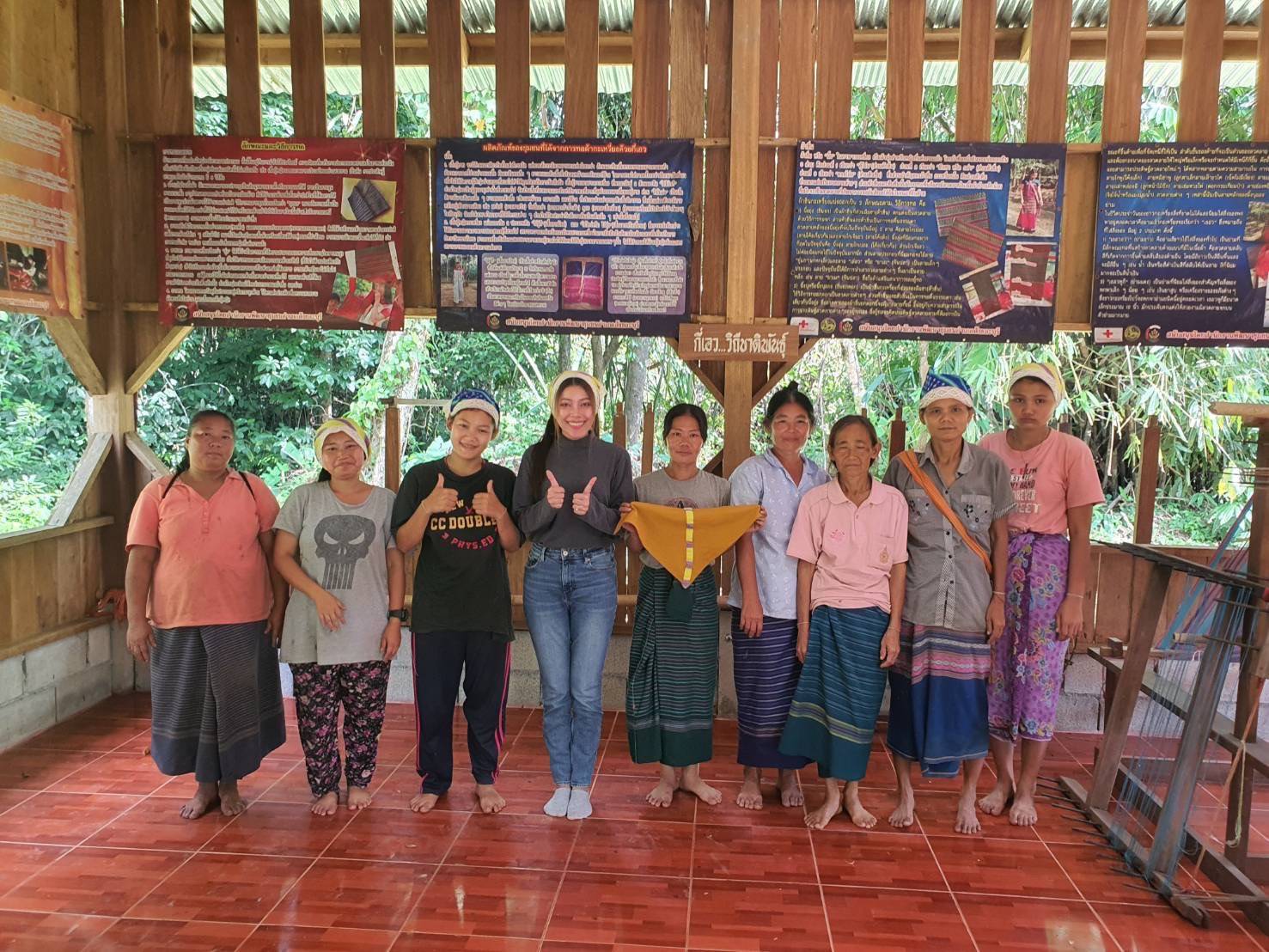 พัฒนาการจังหวัดกาญจนบุรี ลงพื้นที่สนับสนุนผลิตภัณฑ์โครงการพัฒนาชุมชนในเขตรักษาพันธุ์สัตว์ป่า และอุทยานแห่งชาติ จังหวัดกาญจนบุรี สู่การสร้างอาชีพ สร้างรายได้