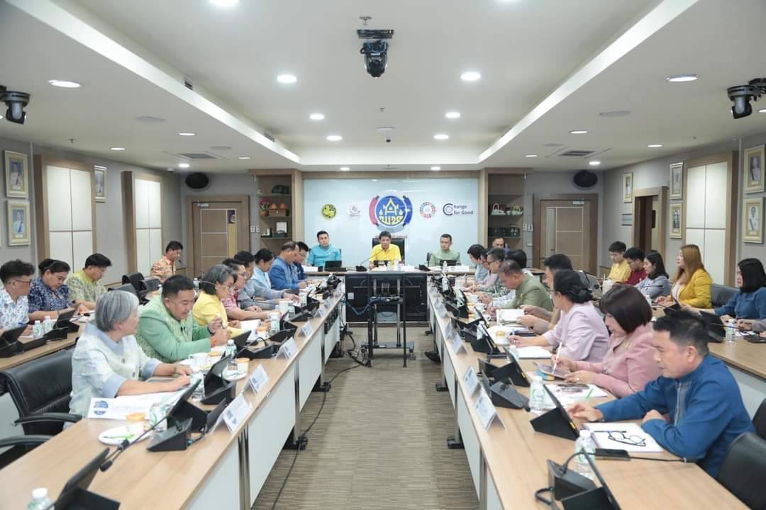 พช. กาญจนบุรี เข้าร่วมการประชุมกรมการพัฒนาชุมชน ครั้งที่ 5/2567 พร้อมติดตามการขับเคลื่อนภารกิจสำคัญ 10+1 ไตรมาส 3