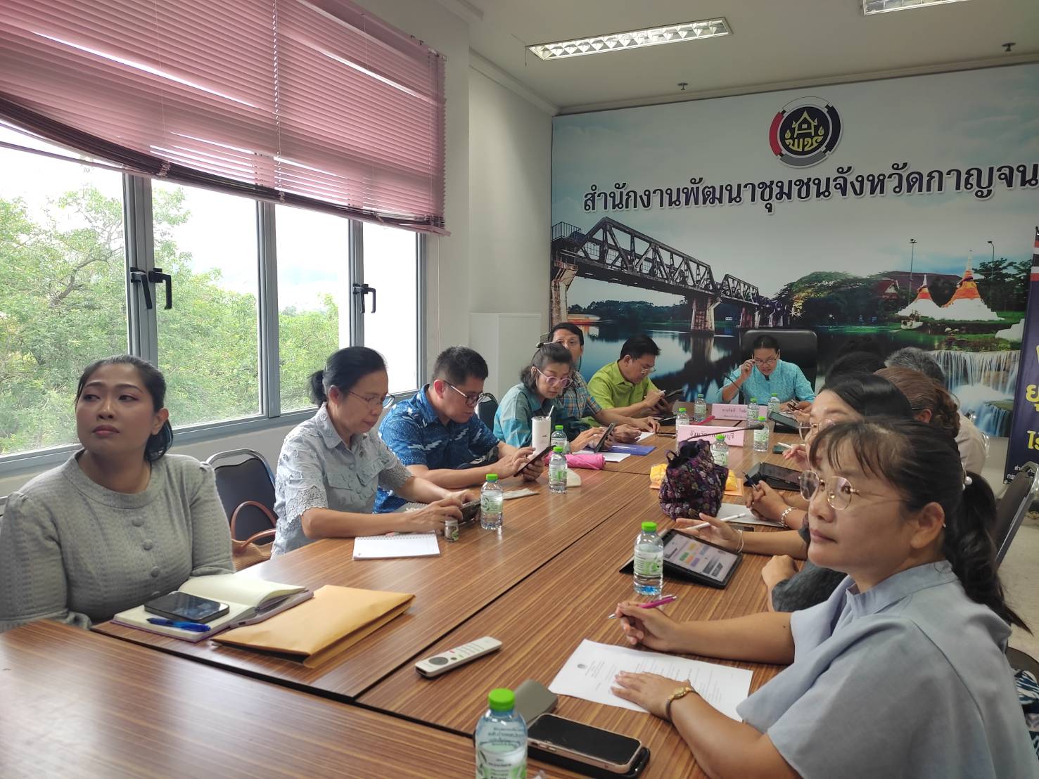 พช. กาญจนบุรี เข้าร่วมการประชุมกรมการพัฒนาชุมชน ครั้งที่ 5/2567 พร้อมติดตามการขับเคลื่อนภารกิจสำคัญ 10+1 ไตรมาส 3