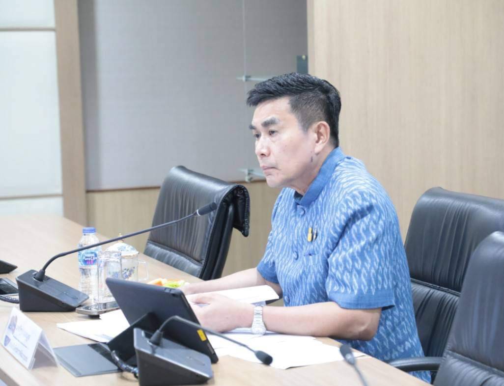 พช.กาญจนบุรี ร่วมประชุมคณะทำงานขับเคลื่อนโครงการเฉลิมพระเกียรติพระบาทสมเด็จพระเจ้าอยู่หัว เนื่องในโอกาสมหามงคลเฉลิมพระชนมพรรษา 6 รอบ 28 กรกฎาคม 2567 กรมการพัฒนาชุมชน ครั้งที่ 1/2567 เพื่อดำเนินโครงการฯ อย่างสมพระเกียรติ