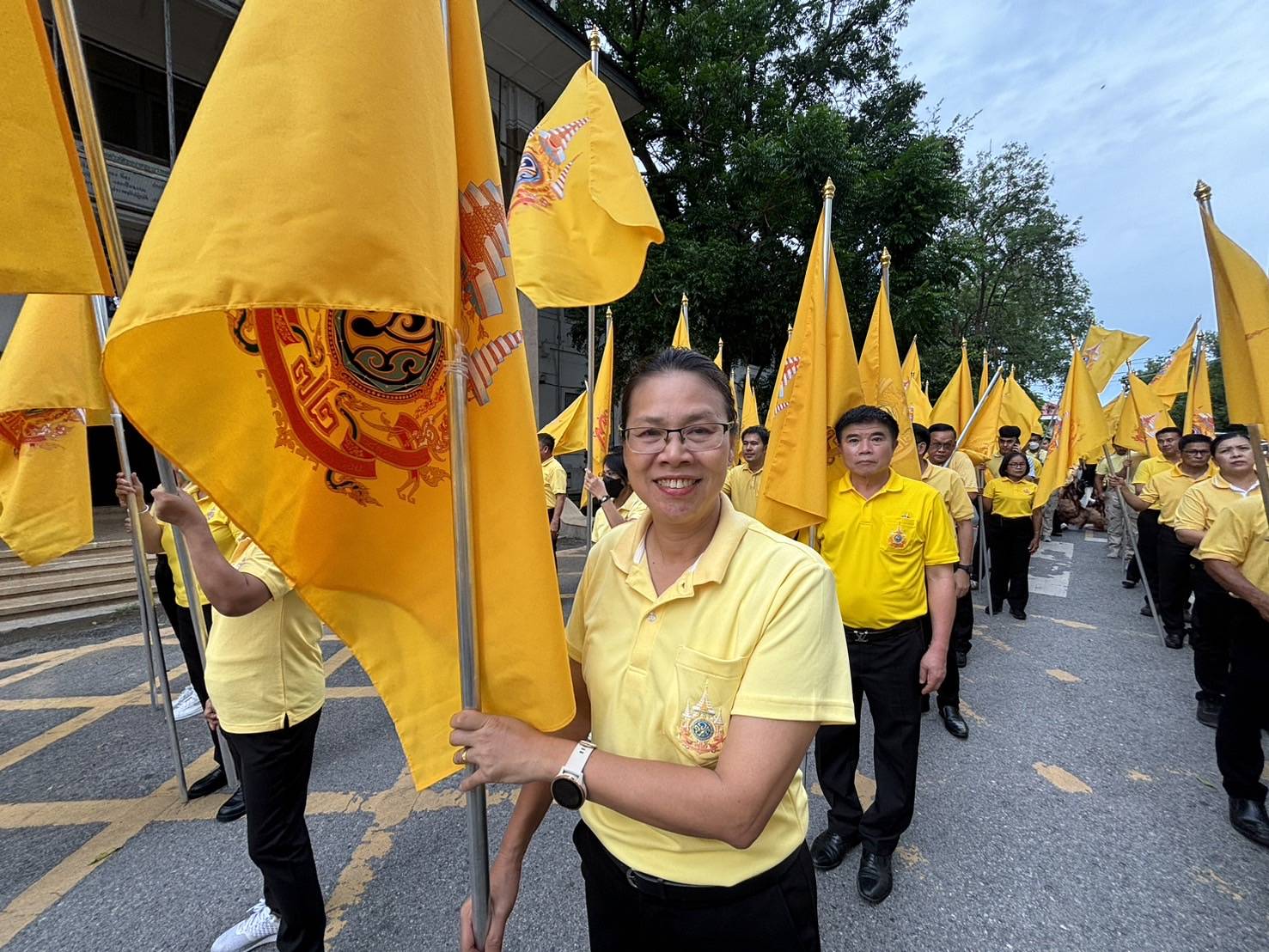 พจ.กาญจนบุรี นำข้าราชการร่วมกิจกรรมเฉลิมพระเกียรติพระบาทสมเด็จพระเจ้าอยู่หัว เนื่องในโอกาสพระราชพิธีมหามงคลเฉลิมพระชนมพรรษา 6 รอบ 28 กรกฎาคม 2567
