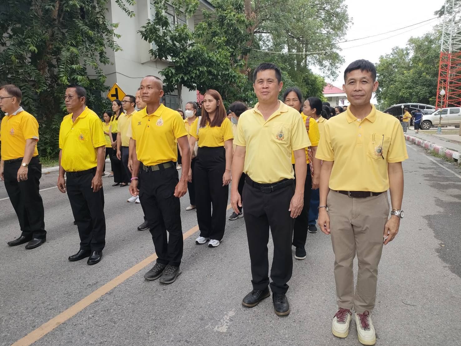 พจ.กาญจนบุรี นำข้าราชการร่วมกิจกรรมเฉลิมพระเกียรติพระบาทสมเด็จพระเจ้าอยู่หัว เนื่องในโอกาสพระราชพิธีมหามงคลเฉลิมพระชนมพรรษา 6 รอบ 28 กรกฎาคม 2567