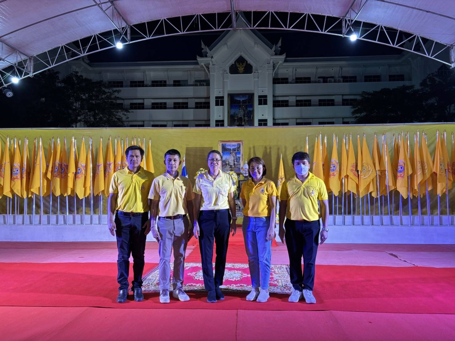 พจ.กาญจนบุรี นำข้าราชการร่วมกิจกรรมเฉลิมพระเกียรติพระบาทสมเด็จพระเจ้าอยู่หัว เนื่องในโอกาสพระราชพิธีมหามงคลเฉลิมพระชนมพรรษา 6 รอบ 28 กรกฎาคม 2567