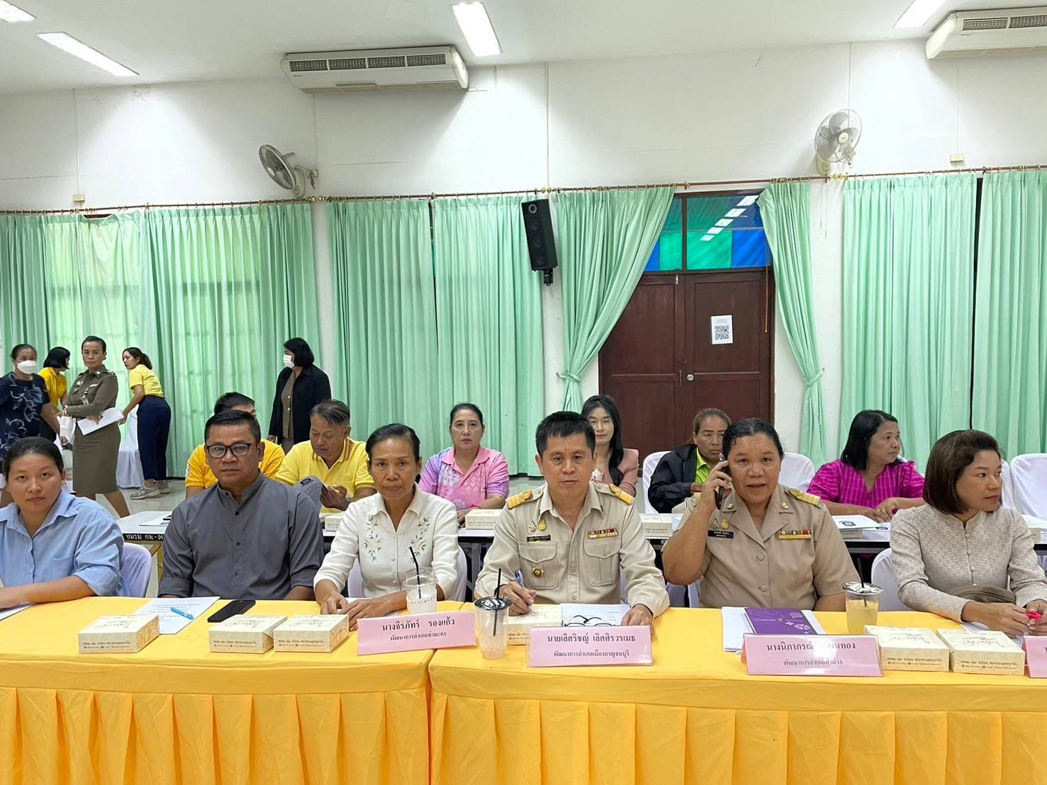 พช.กาญจนบุรี จัดประชุมเตรียมความพร้อมสนับสนุนนักเรียนนายร้อยตำรวจลงพื้นที่ฝึกรับใช้ประชาชนในชนบท รุ่นที่ 40 ในพื้นที่จังหวัดกาญจนบุรี