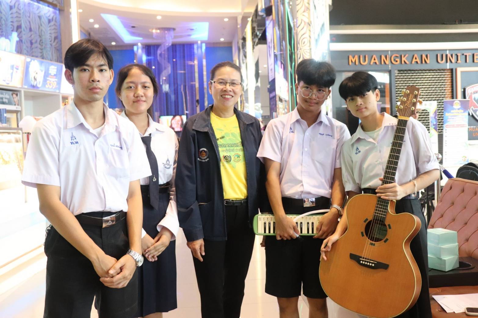 พช.กาญจนบุรี จัดงาน “การประกวดดนตรีโฟล์คซอง เยาวชน คนรุ่นใหม่ ห่างไกลยาเสพติด ครั้งที่ 2 ประจำปี 2567” เนื่องในวันต่อต้านยาเสพติดโลก (26 มิถุนายน)