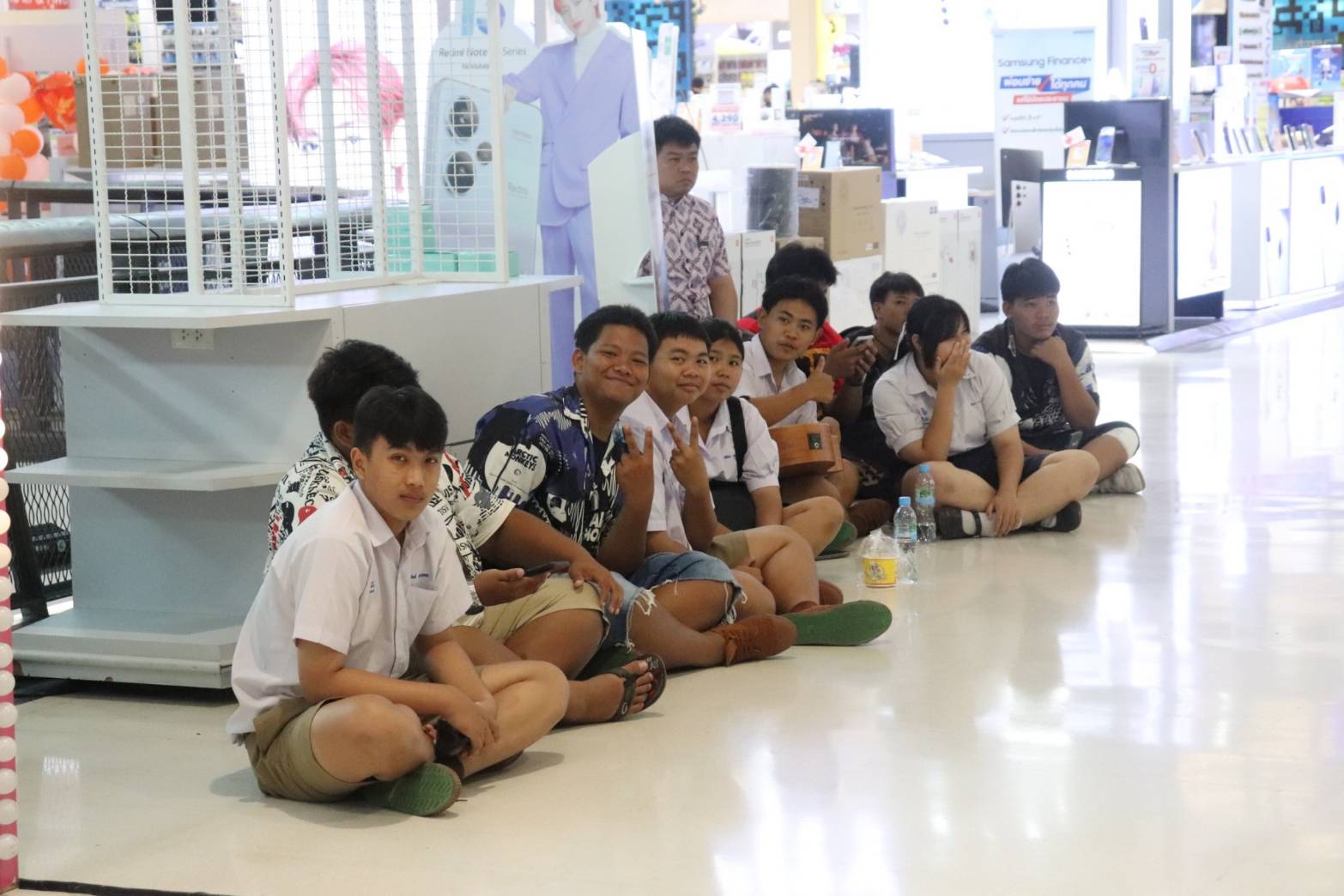 พช.กาญจนบุรี จัดงาน “การประกวดดนตรีโฟล์คซอง เยาวชน คนรุ่นใหม่ ห่างไกลยาเสพติด ครั้งที่ 2 ประจำปี 2567” เนื่องในวันต่อต้านยาเสพติดโลก (26 มิถุนายน)