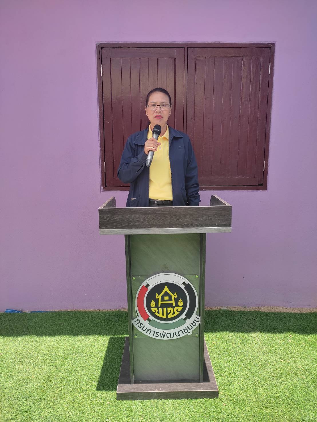 รองผู้ว่าราชการจังหวัดกาญจนบุรี ส่งมอบบ้านโครงการ “บ้านห่วงใยจากใจ GLO ประจำปี 2566” เพื่อจัดสร้างบ้านให้กับประชาชนที่มีบ้านพักอาศัยไม่มั่นคงถาวร และเพื่อแก้ปัญหาความเดือดร้อนของประชาชน ในระบบ TPMAP จังหวัดกาญจนบุรี