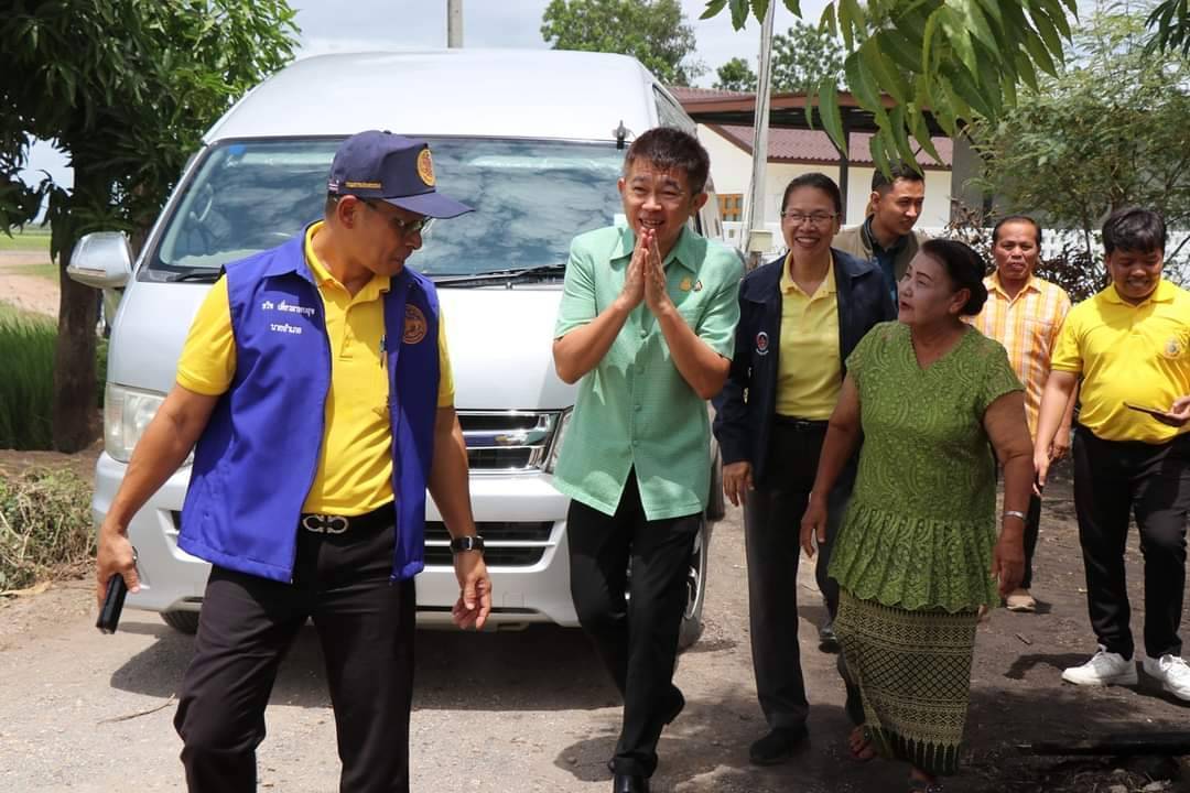 รองผู้ว่าราชการจังหวัดกาญจนบุรี ส่งมอบบ้านโครงการ “บ้านห่วงใยจากใจ GLO ประจำปี 2566” เพื่อจัดสร้างบ้านให้กับประชาชนที่มีบ้านพักอาศัยไม่มั่นคงถาวร และเพื่อแก้ปัญหาความเดือดร้อนของประชาชน ในระบบ TPMAP จังหวัดกาญจนบุรี