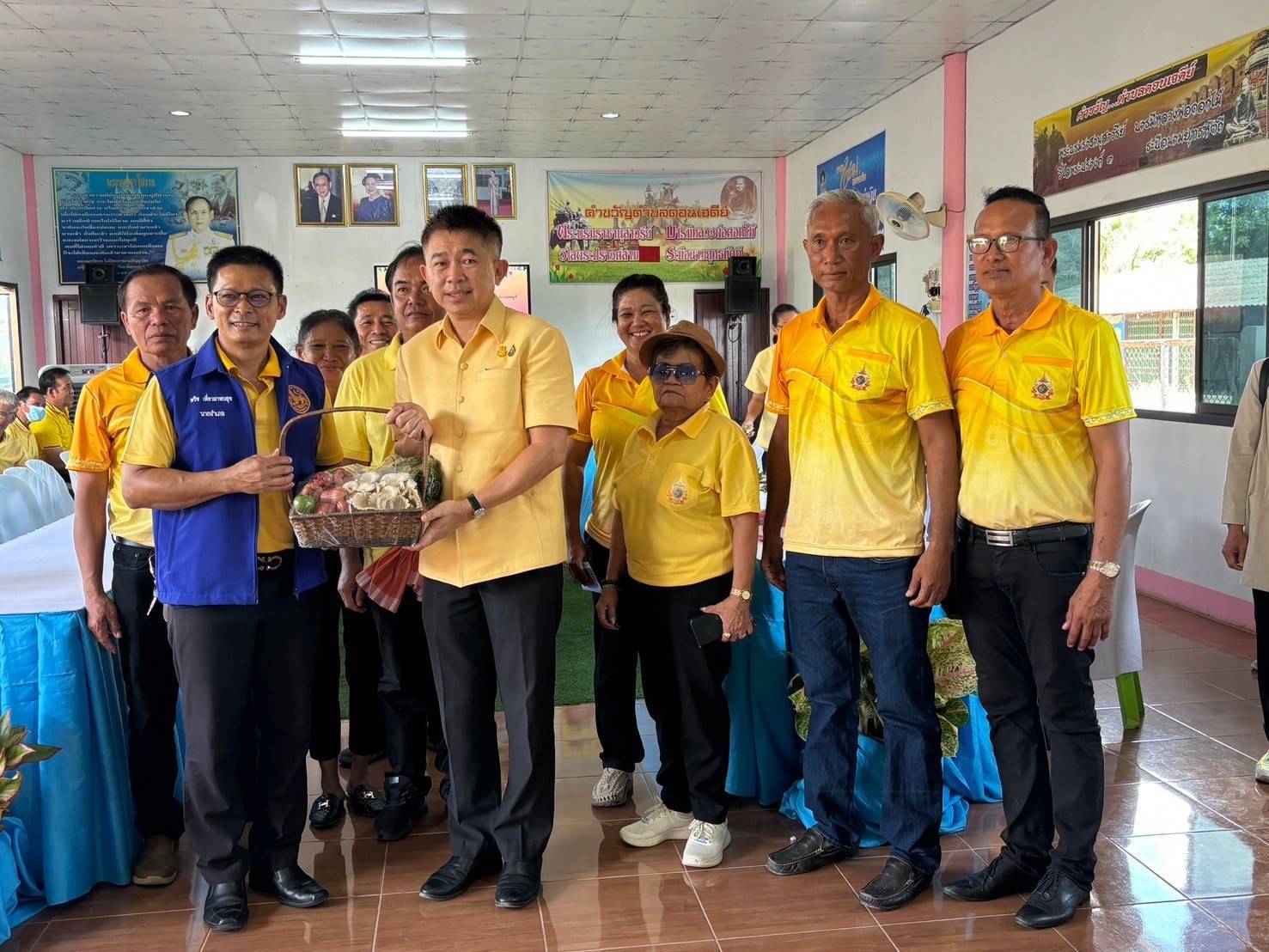 รองผู้ว่าราชการจังหวัดกาญจนบุรี นำทีม ลุย! คัดสรรกิจกรรมพัฒนาชุมชนดีเด่น ประจำปี 2567 เป็นวันที่สอง