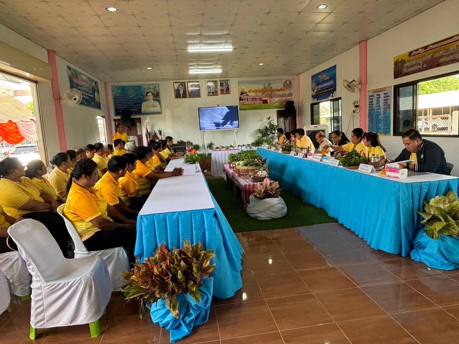 รองผู้ว่าราชการจังหวัดกาญจนบุรี นำทีม ลุย! คัดสรรกิจกรรมพัฒนาชุมชนดีเด่น ประจำปี 2567 เป็นวันที่สอง
