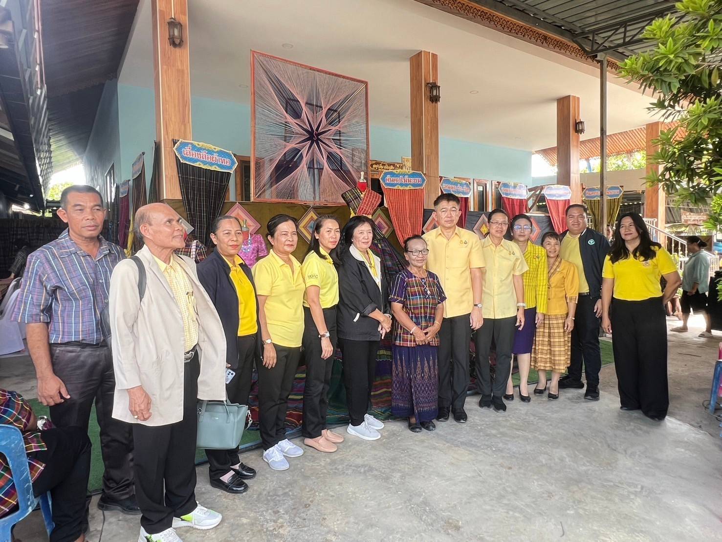 รองผู้ว่าราชการจังหวัดกาญจนบุรี นำทีม ลุย! คัดสรรกิจกรรมพัฒนาชุมชนดีเด่น ประจำปี 2567 เป็นวันที่สอง