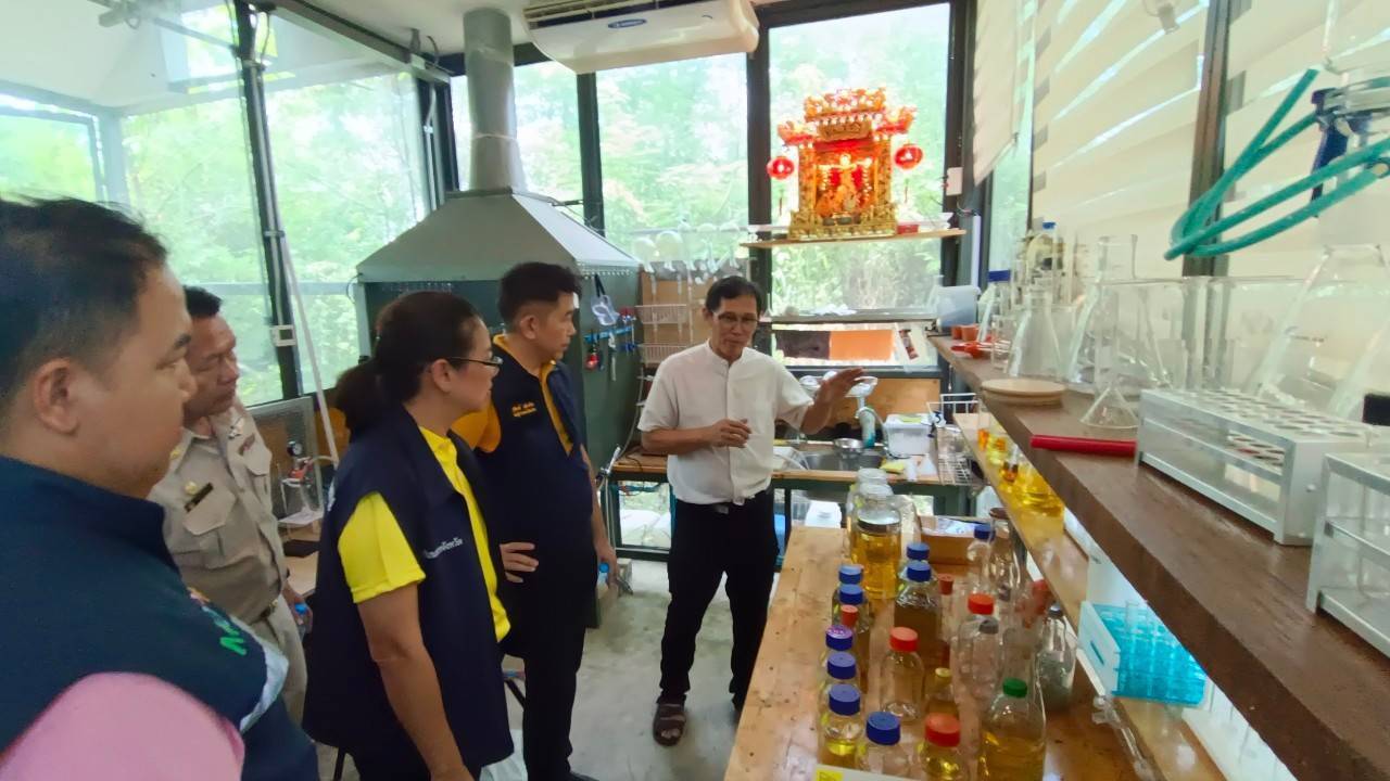 รองผู้ว่าราชการจังหวัดกาญจนบุรี นำทีม ลุย! คัดสรรกิจกรรมพัฒนาชุมชนดีเด่น ประจำปี 2567 เป็นวันที่สาม