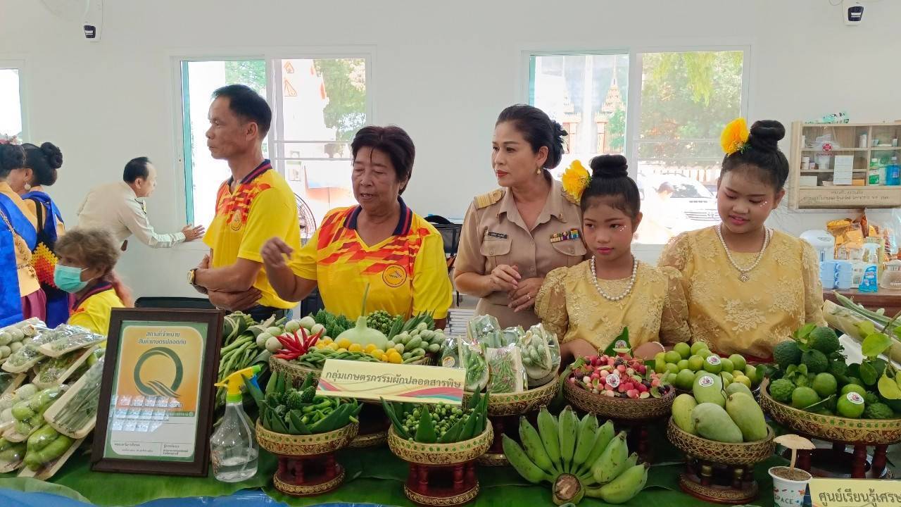 รองผู้ว่าราชการจังหวัดกาญจนบุรี นำทีม ลุย! คัดสรรกิจกรรมพัฒนาชุมชนดีเด่น ประจำปี 2567 เป็นวันที่สาม