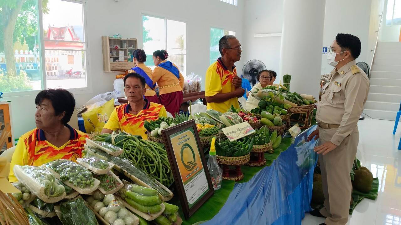 รองผู้ว่าราชการจังหวัดกาญจนบุรี นำทีม ลุย! คัดสรรกิจกรรมพัฒนาชุมชนดีเด่น ประจำปี 2567 เป็นวันที่สาม