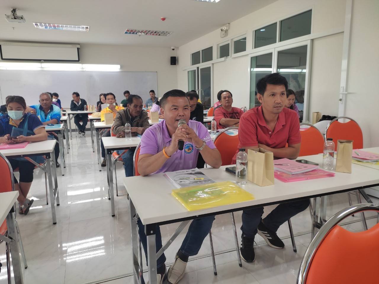 พช.กาญจนบุรี จัดประชุมเชิงปฏิบัติการเสริมสร้างธรรมาภิบาลโครงการแก้ไขปัญหาความยากจน (กข.คจ.) จังหวัดกาญจนบุรี