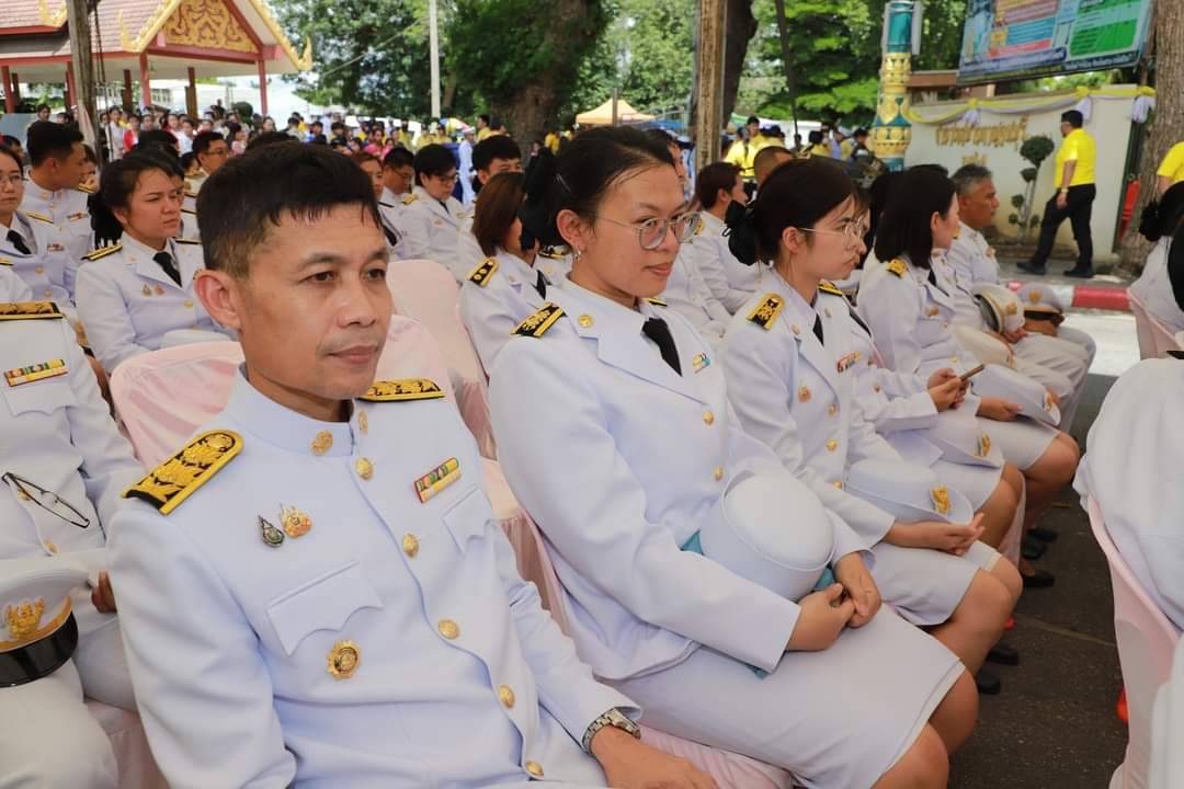 พัฒนาการจังหวัดกาญจนบุรี นำข้าราชการร่วมพิธีอัญเชิญขันน้ำสาครและที่ตักน้ำ จาก วัดวังก์วิเวการาม มายังพระอุโบสถวัดไชยชุมพลชนะสงคราม พระอารามหลวง เพื่อทำพิธีเสกน้ำพระพุทธมนต์ศักดิ์สิทธิ์ งานเฉลิมพระเกียรติพระบาทสมเด็จพระเจ้าอยู่หัว เนื่องในโอกาสมหามงคลเฉลิมพระชนมพรรษา 6 รอบ 28 กรกฎาคม 2567
