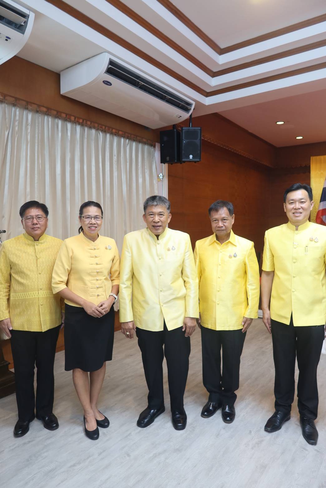 พัฒนาการจังหวัดกาญจนบุรี ร่วมพิธีมอบอุปกรณ์ทางการแพทย์ตามโครงการ “จัดหาอุปกรณ์ทางการแพทย์เฉลิมพระเกียรติ พระบาทสมเด็จพระเจ้าอยู่หัว เนื่องในโอกาสพระราชพิธีมหามงคลเฉลิมพระชนมพรรษา 6 รอบ 28 กรกฎาคม 2567
