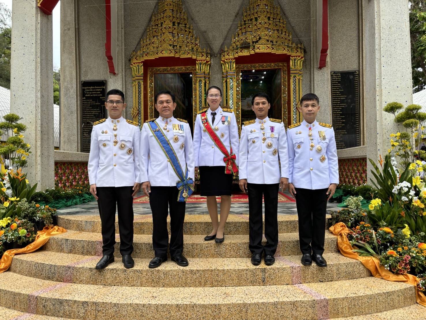 พัฒนาการจังหวัดกาญจนบุรี นำข้าราชการร่วมพิธีเวียนเทียนสมโภชน้ำพระพุทธมนต์ศักดิ์สิทธิ์ เฉลิมพระเกียรติ พระบาทสมเด็จพระเจ้าอยู่หัว เนื่องในโอกาสพระราชพิธีมหามงคลเฉลิมพระชนมพรรษา 6 รอบ 28 กรกฎาคม 2567 ณ วัดไชยชุมพลชนะสงคราม พระอารามหลวง(วัดใต้)