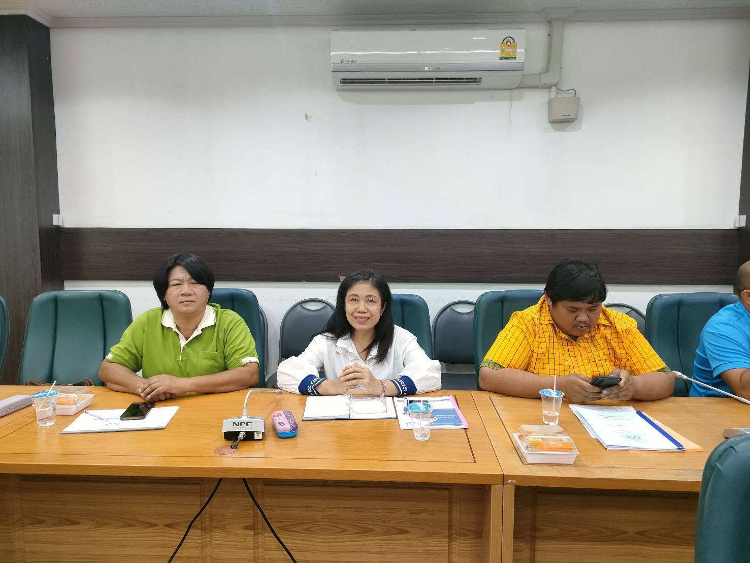 พช.กาญจนบุรี จัดประชุมคณะอนุกรรมการตรวจประเมินเพื่อการรับรองมาตรฐานการพัฒนาชุมชนระดับจังหวัด ครั้งที่ 1/2567