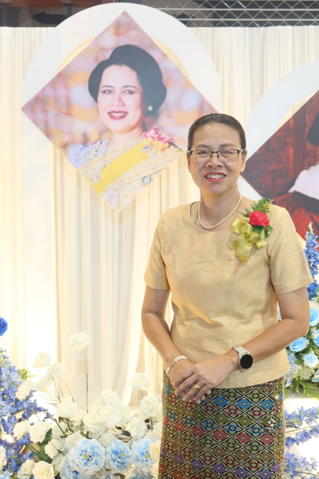 พช.กาญจนบุรี ร่วมงานแสดงสินค้าหม่อนไหม มหกรรมสืบสานภูมิปัญญาด้านหม่อนไหมและผลิตภัณฑ์ Thai silk products Fair 2024 สร้างรายได้อย่างยั่งยืน