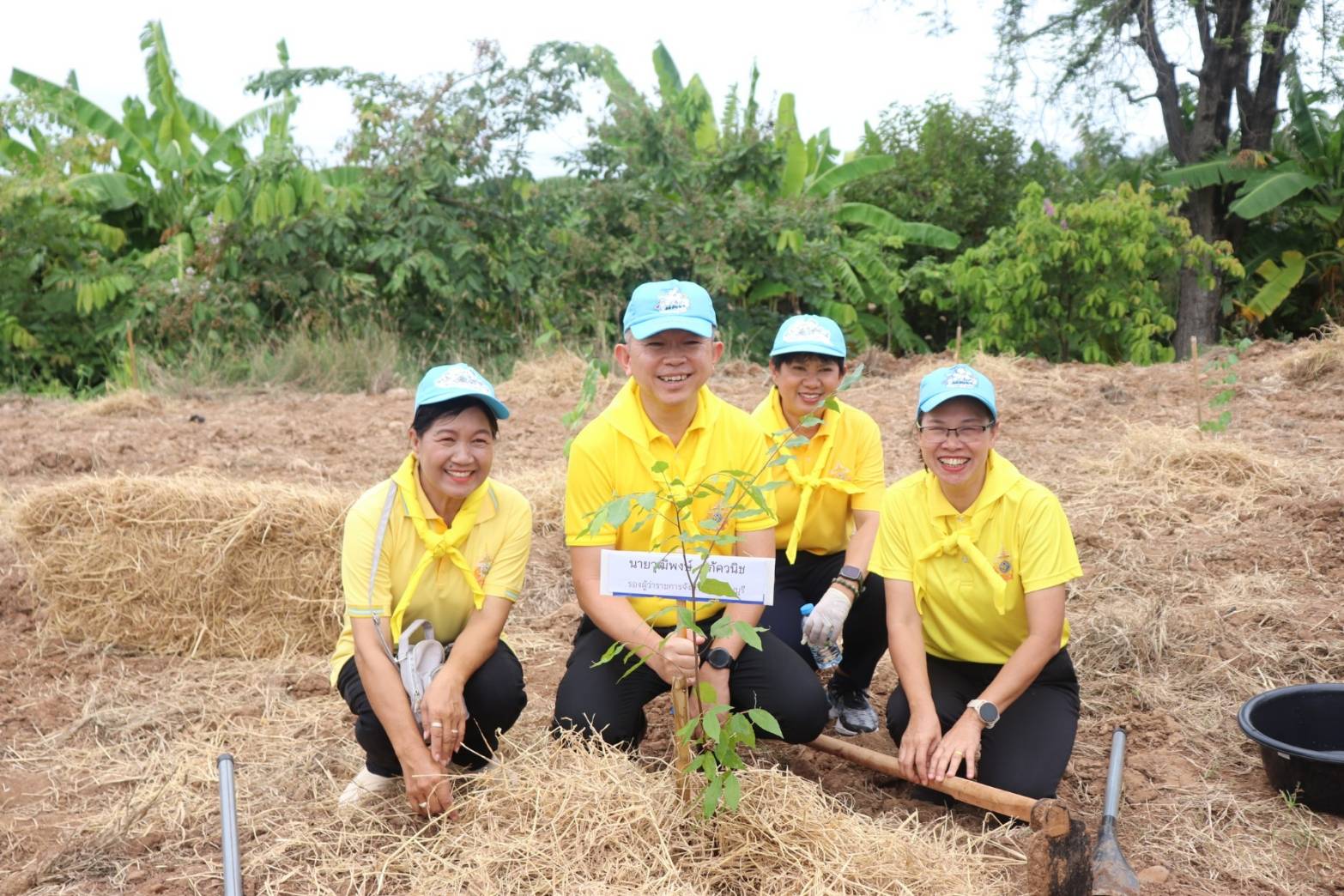 CDD KAN News : พช.กาญจนบุรี ผนึกกำลังขับเคลื่อนโครงการ โคก หนอง นา อารยเกษตร เฉลิมพระเกียรติพระบาทสมเด็จพระเจ้าอยู่หัวเนื่องในโอกาสพระราชพิธีมหามงคลเฉลิมพระชนมพรรษา 6 รอบ 28 กรกฎาคม 2567