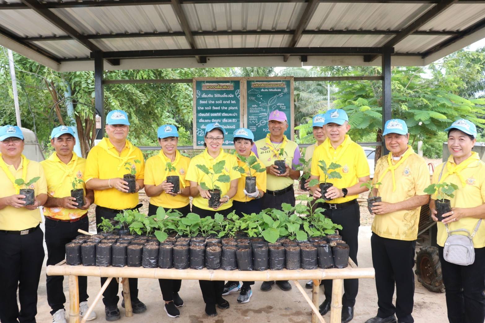 CDD KAN News : พช.กาญจนบุรี ผนึกกำลังขับเคลื่อนโครงการ โคก หนอง นา อารยเกษตร เฉลิมพระเกียรติพระบาทสมเด็จพระเจ้าอยู่หัวเนื่องในโอกาสพระราชพิธีมหามงคลเฉลิมพระชนมพรรษา 6 รอบ 28 กรกฎาคม 2567