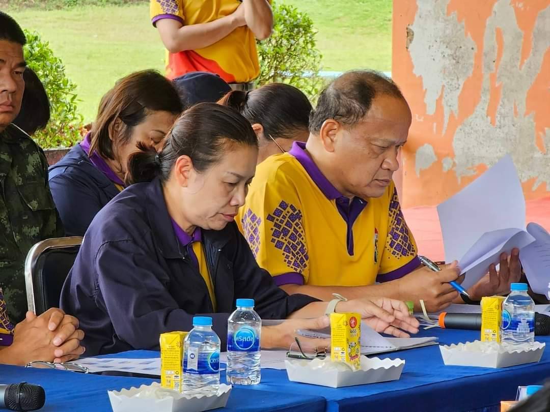 พช. กาญจนบุรี ร่วมลงพื้นที่ตรวจติดตามความคืบหน้าการดำเนินงาน โครงการพัฒนาชุมชนในเขตรักษาพันธุ์สัตว์ป่า และอุทยานแห่งชาติ จังหวัดกาญจนบุรี ร่วมกับคณะกรรมการกลางหมู่บ้านอาสาพัฒนาและป้องกันตนเอง (อพป.)