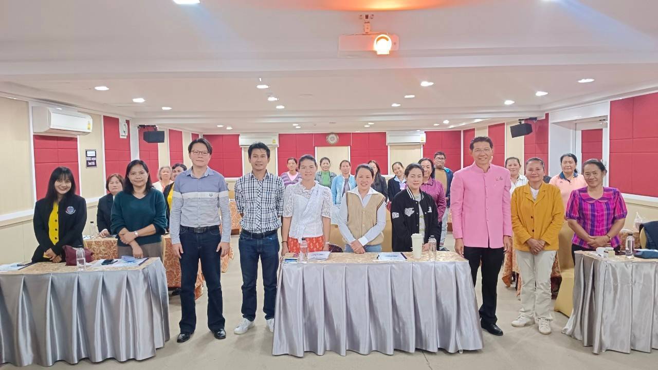 พช.กาญจนบุรี ติดอาวุธ เสริมองค์ความรู้ ยกระดับผู้ประกอบการ OTOP ในโครงการพัฒนาศักยภาพผู้ประกอบการ สู่ยุค 4.0 ประจำปี พ.ศ.2568 รุ่นที่ 1