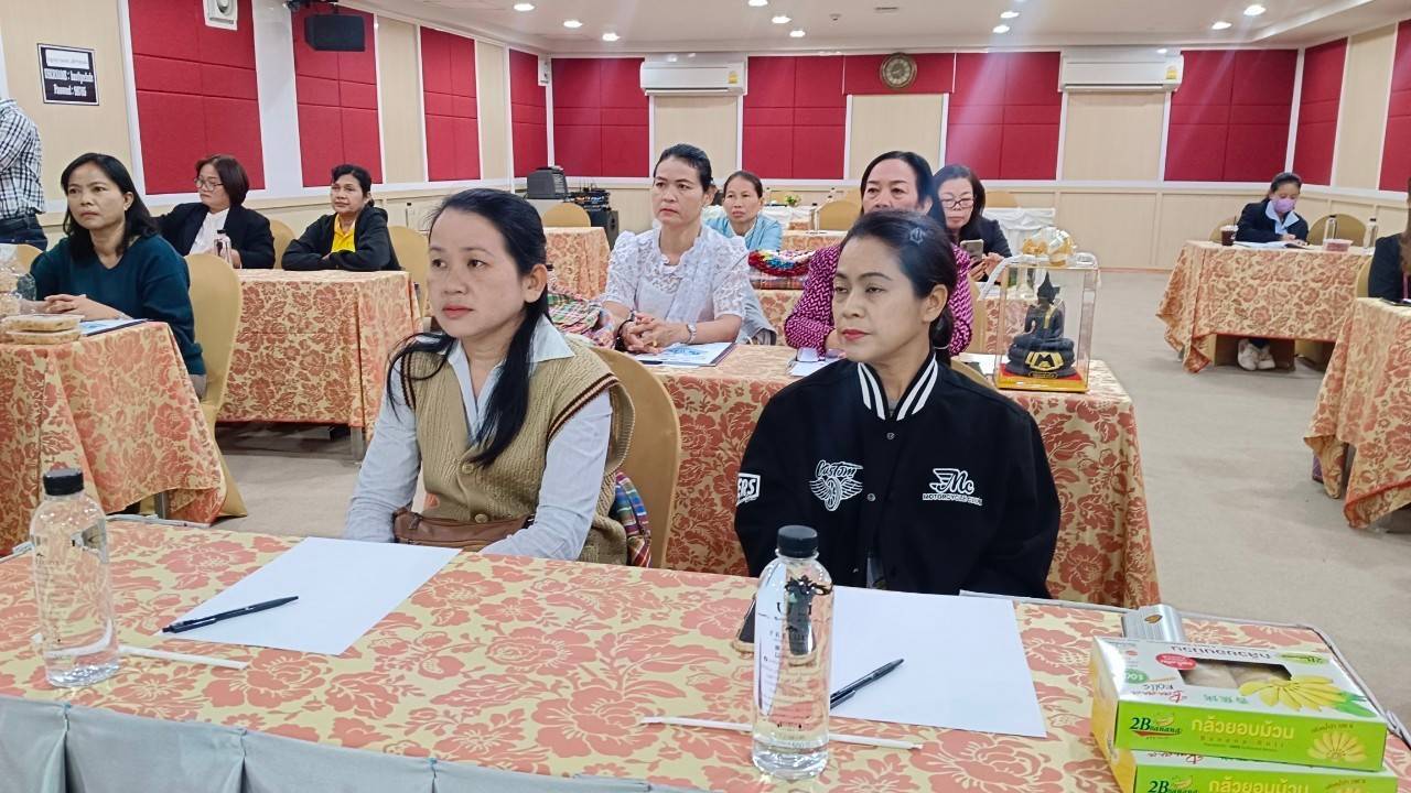 พช.กาญจนบุรี ติดอาวุธ เสริมองค์ความรู้ ยกระดับผู้ประกอบการ OTOP ในโครงการพัฒนาศักยภาพผู้ประกอบการ สู่ยุค 4.0 ประจำปี พ.ศ.2568 รุ่นที่ 1