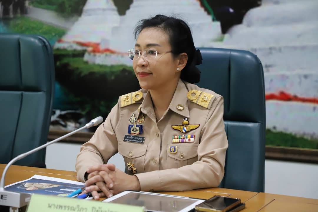 พัฒนาการจังหวัดกาญจนบุรี ร่วมรับมอบนโยบายในการปฏิบัติราชการจากผู้ว่าราชการจังหวัดกาญจนบุรี และรองผู้ว่าจังหวัดกาญจนบุรี ที่ได้รับการแต่งตั้งให้มาดำรงตำแหน่งใหม่