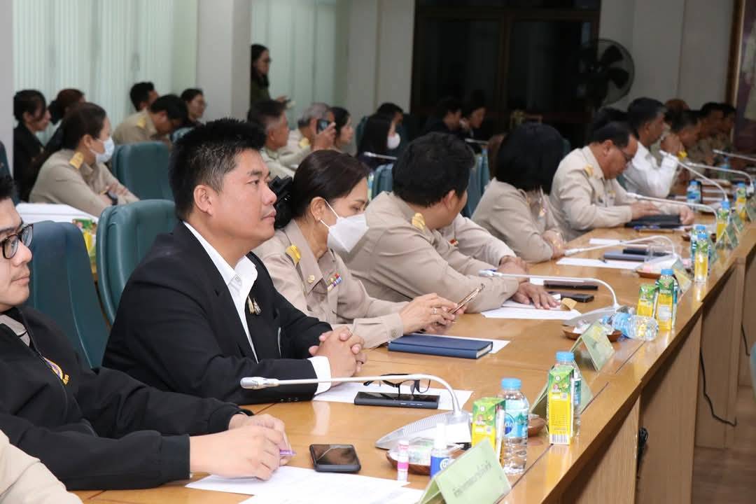 พัฒนาการจังหวัดกาญจนบุรี ร่วมรับมอบนโยบายในการปฏิบัติราชการจากผู้ว่าราชการจังหวัดกาญจนบุรี และรองผู้ว่าจังหวัดกาญจนบุรี ที่ได้รับการแต่งตั้งให้มาดำรงตำแหน่งใหม่