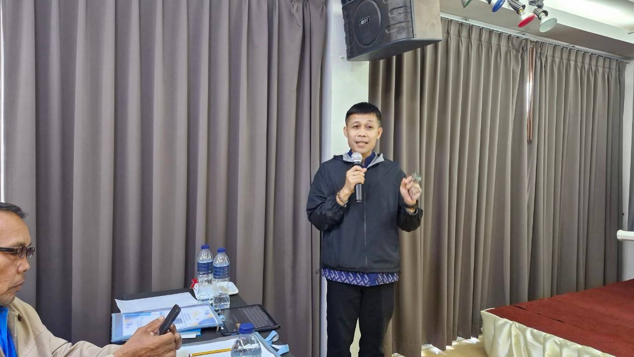พช.กาญจนบุรี จัดประชุมคณะกรรมการเครือข่ายกองทุนแม่ของแผ่นดินหนุนเสริมความเข้มแข็งหมู่บ้าน/ชุมชน สู่การเป็นพื้นที่ปลอดภัยจากยาเสพติด