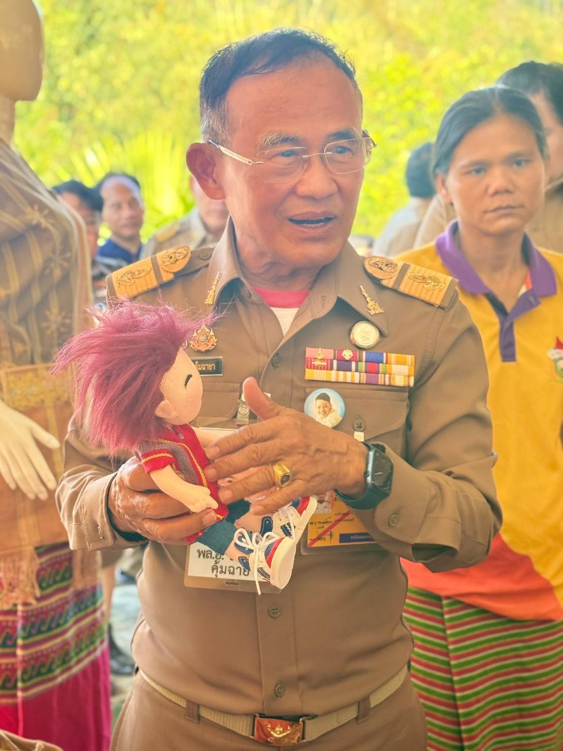 พช. กาญจนบุรี ลงพื้นที่รับการตรวจเยี่ยมติดตามความก้าวหน้าการดำเนินงานโครงการพัฒนาชุมชน ในเขตรักษาพันธุ์สัตว์ป่า และอุทยานแห่งชาติจังหวัดกาญจนบุรี ภายใต้มูลนิธิภูบดินทร์ ในพระบรมราชูปถัมภ์ จากพลเอกไพบูลย์ คุ้มฉายา องคมนตรี