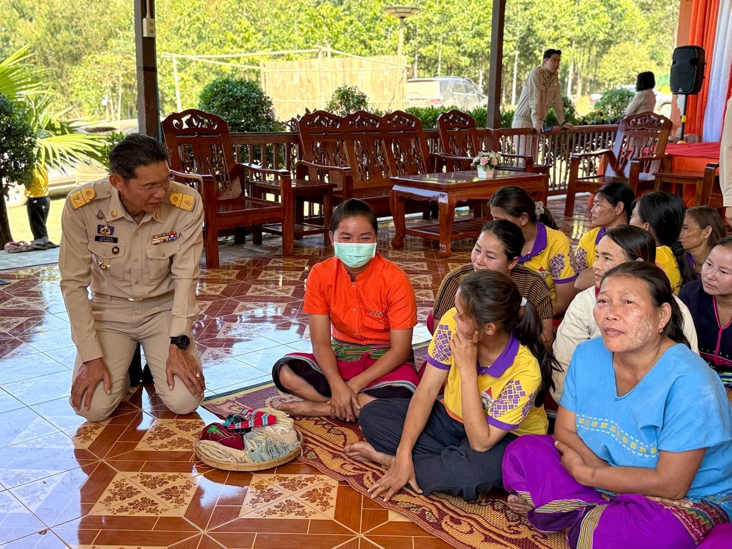 พช. กาญจนบุรี ลงพื้นที่รับการตรวจเยี่ยมติดตามความก้าวหน้าการดำเนินงานโครงการพัฒนาชุมชน ในเขตรักษาพันธุ์สัตว์ป่า และอุทยานแห่งชาติจังหวัดกาญจนบุรี ภายใต้มูลนิธิภูบดินทร์ ในพระบรมราชูปถัมภ์ จากพลเอกไพบูลย์ คุ้มฉายา องคมนตรี