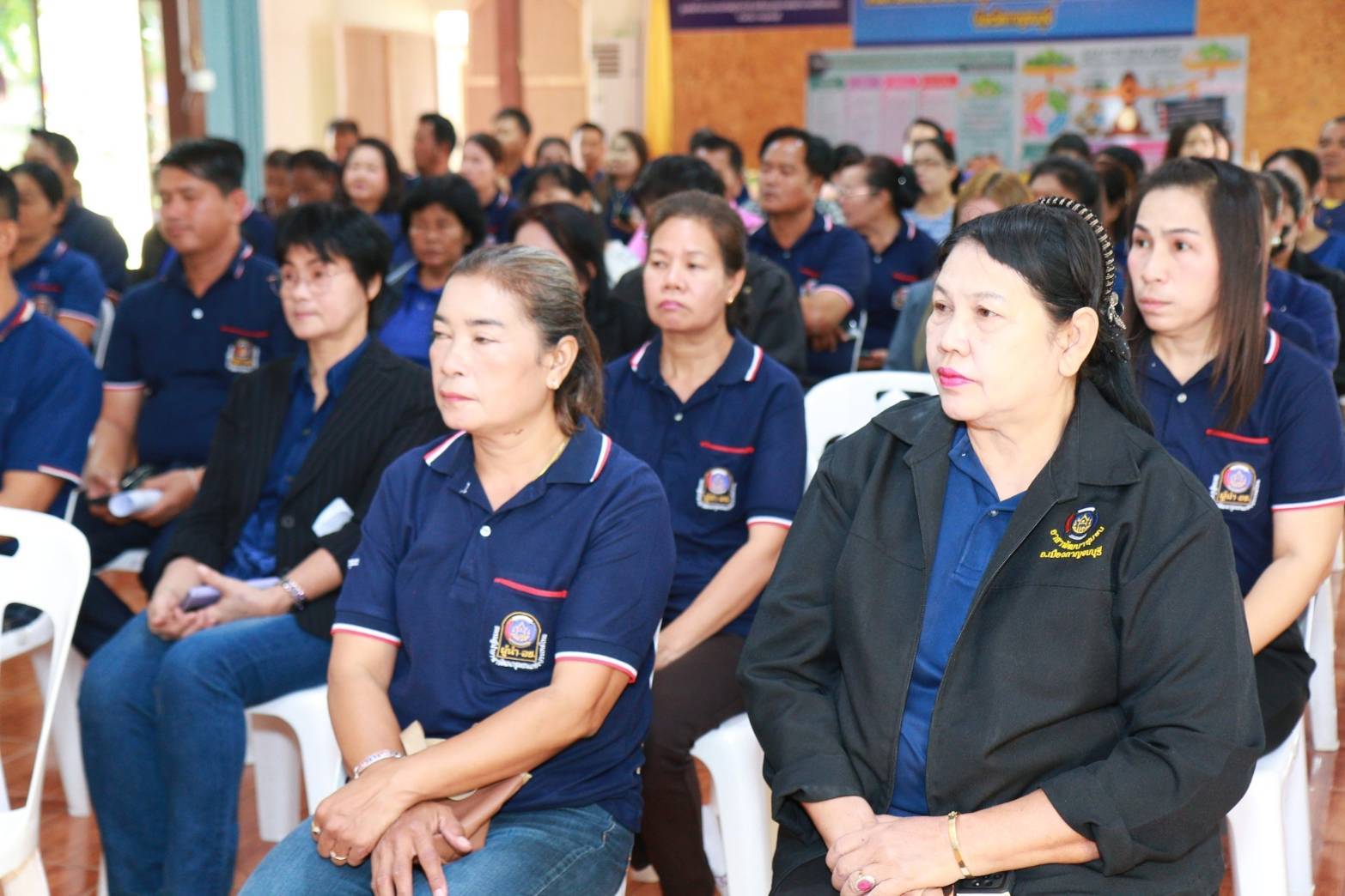 พช.กาญจนบุรี จัดกิจกรรมเนื่องในวาระครบรอบ 56 ปี โครงการพัฒนาผู้นำอาสาพัฒนาชุมชน ภายใต้แนวคิด “อช. รวมใจ ขจัดภัยแก้จน พัฒนาชุมชนอย่างพอเพียง”
