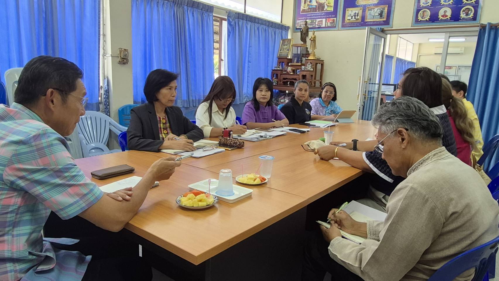 พจ.กาญจนบุรี นำทีมลงพื้นที่นิเทศ ติดตาม การดำเนินงานของสำนักงานพัฒนาชุมชนอำเภอ ประจำปีงบประมาณ พ.ศ. 2568 รอบไตรมาส 1 – 2 ในพื้นที่อำเภอท่ามะกา