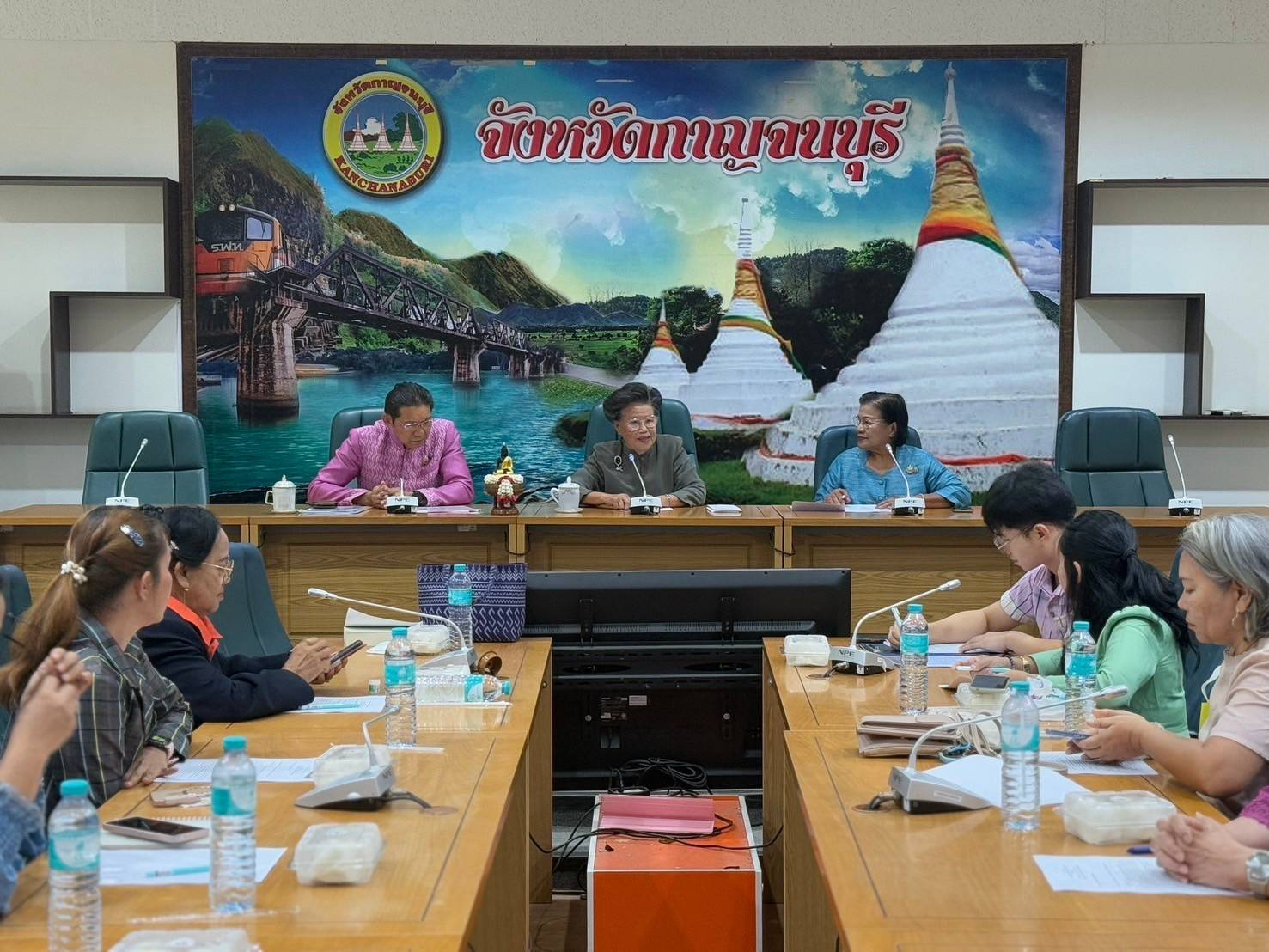 พช.กาญจนบุรี จัดการประชุมคณะกรรมการพัฒนาสตรีจังหวัดกาญจนบุรี (กพสจ.) ครั้งที่ 1/2568