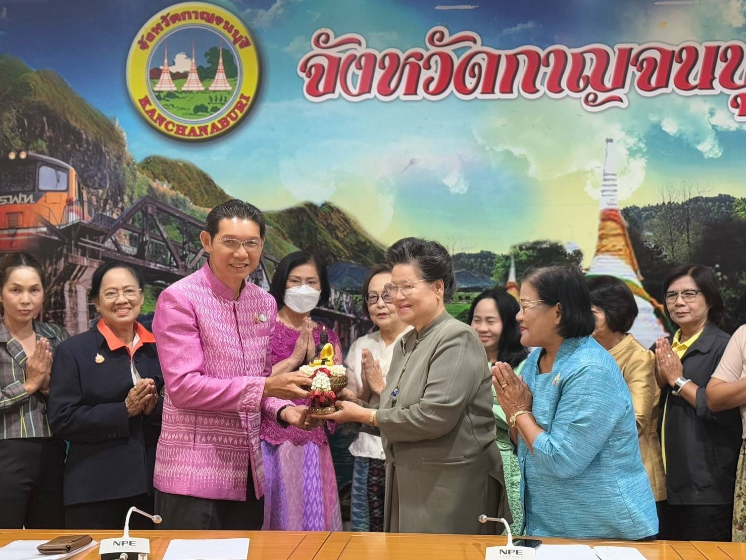 พช.กาญจนบุรี จัดการประชุมคณะกรรมการพัฒนาสตรีจังหวัดกาญจนบุรี (กพสจ.) ครั้งที่ 1/2568