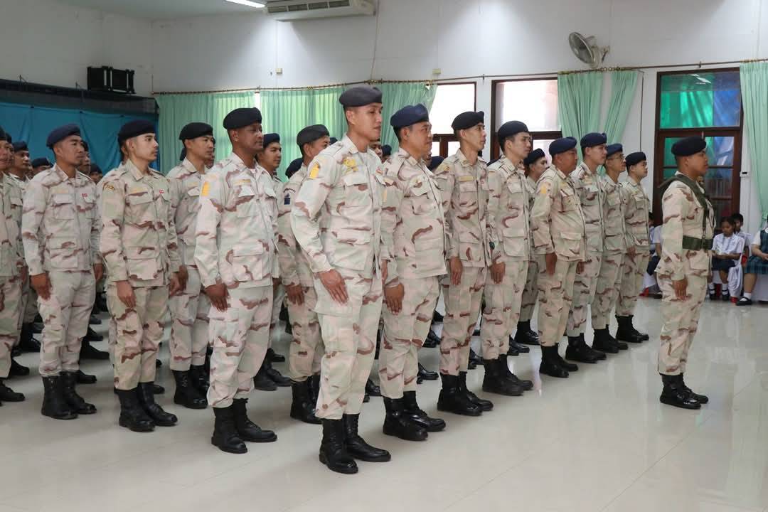 พจ.กาญจนบุรี ร่วมพิธีกระทำสัตย์ปฏิญาณตนต่อธงประจำกองอาสารักษาดินแดนจังหวัดกาญจนบุรี(ธงชัยเฉลิมพล) เนื่องในวันคล้ายวันสถาปนากองอาสารักษาดินแดน ครบรอบปีที่ 71