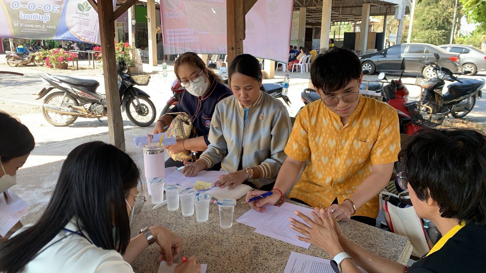 พจ.กาญจนบุรี จัดทีมปฏิบัติการลงพื้นที่นิเทศ ติดตาม การดำเนินงานของสำนักงานพัฒนาชุมชนอำเภอ ประจำปีงบประมาณ พ.ศ. 2568 รอบไตรมาส 1 – 2 ในพื้นที่อำเภอพนมทวน