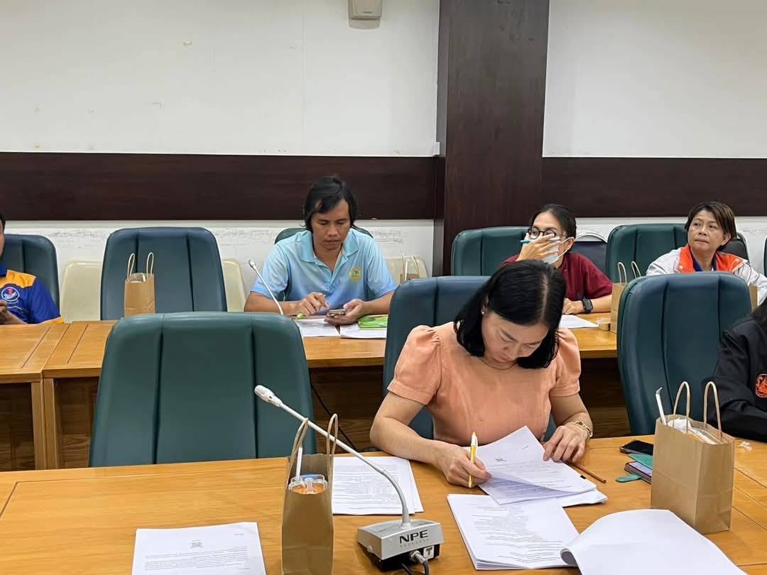 พจ.กาญจนบุรี ร่วมประชุมคณะทำงานด้านเศรษฐกิจ โครงการพัฒนาชุมชนในเขตรักษาพันธุ์สัตว์ป่าและอุทยานแห่งชาติจังหวัดกาญจนบุรี ภายใต้การดำเนินงานของมูลนิธิภูบดินทร์ในพระบรมราชูปถัมภ์