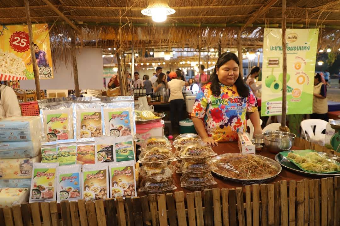 ผู้ว่าราชการจังหวัดกาญจนบุรี เปิดงานเสน่ห์ศิลป์ ถิ่นเมืองกาญจน์ ภายใต้ธีมงาน “ฤดูกาญจน์ แห่งความรัก” ที่จัดขึ้นระหว่างวันที่ 14 – 16 กุมภาพันธ์ 2568