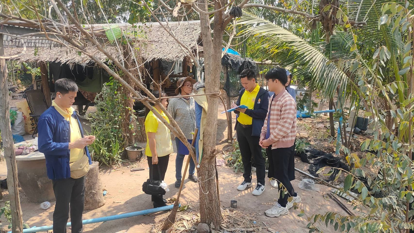 พจ.กาญจนบุรี จัดทีมปฏิบัติการลงพื้นที่นิเทศ ติดตาม การดำเนินงานของสำนักงานพัฒนาชุมชนอำเภอ ประจำปีงบประมาณ พ.ศ. 2568 รอบไตรมาส 1 – 2 ในพื้นที่อำเภอห้วยกระเจา
