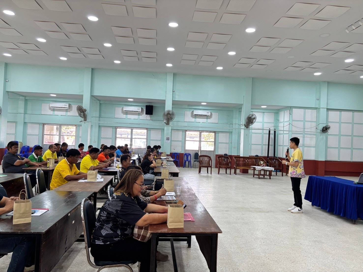 พจ.กาญจนบุรี จัดทีมปฏิบัติการลงพื้นที่นิเทศ ติดตาม การดำเนินงานของสำนักงานพัฒนาชุมชนอำเภอ ประจำปีงบประมาณ พ.ศ. 2568 รอบไตรมาส 1 – 2 ในพื้นที่อำเภอด่านมะขามเตี้ย